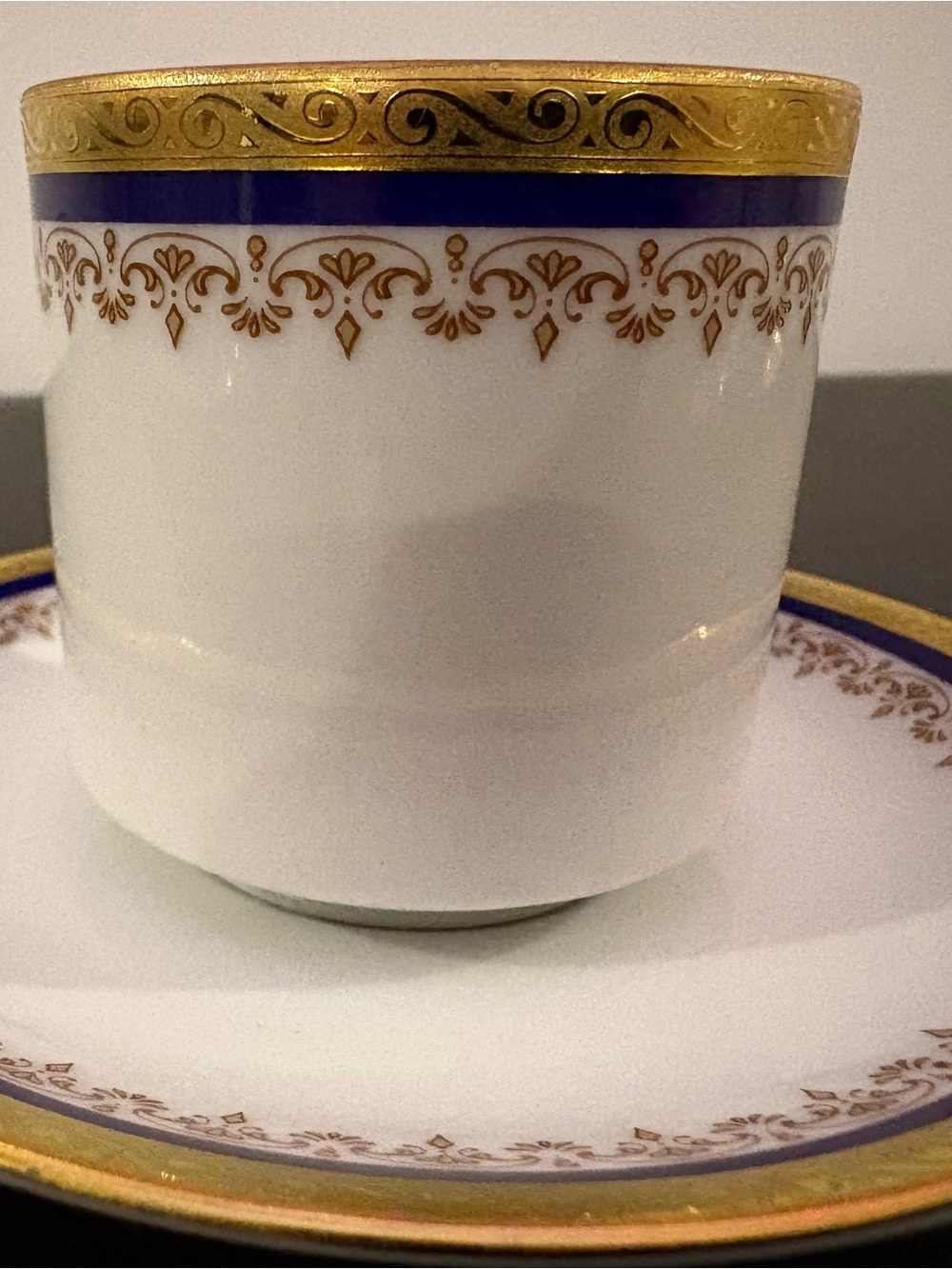 Tirschenreuth Porcelain
Demitasse Cup & Saucer
Bavaria Germany cobalt blue gold